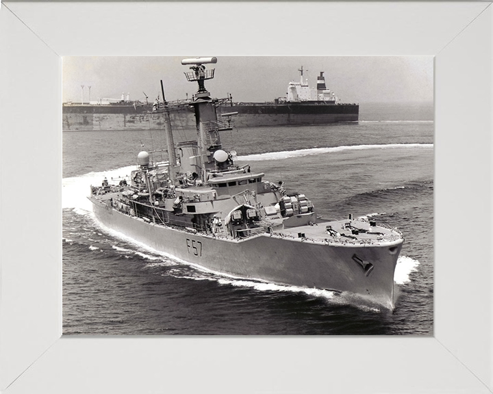 HMS Andromeda F57 Royal Navy Leander class frigate Photo Print or Framed Print - Hampshire Prints