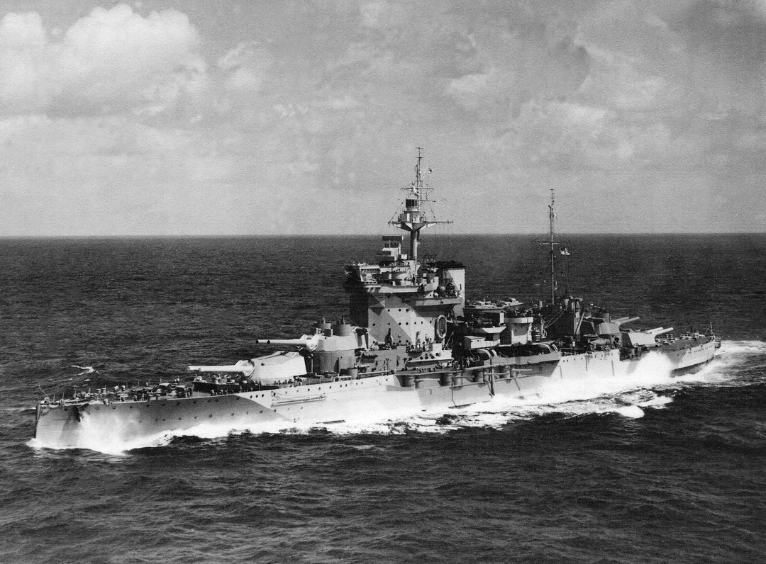 Elizabeth Class Roper Royal Navy Queen Elizabeth Class Battleships Photo Prints | Hampshire ...