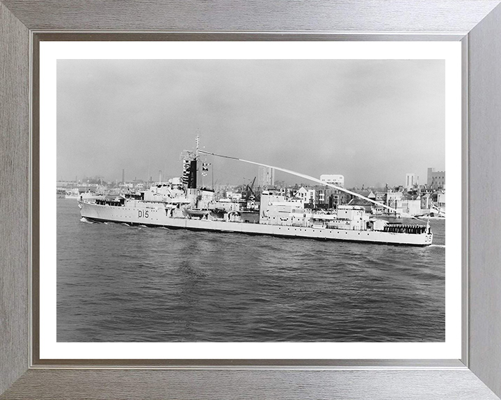 HMS Cavendish R15 (D15) | Photo Print | Framed Print | C Class | Destroyer | Royal Navy Hampshire Prints