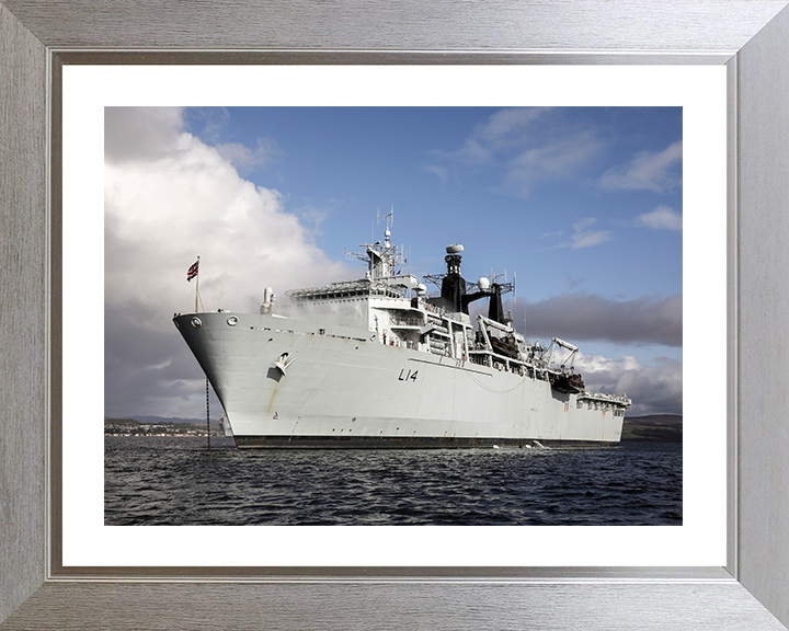 HMS Albion L14 | Photo Print | Framed Print | Albion Class | Amphibious ship | Royal Navy Hampshire Prints