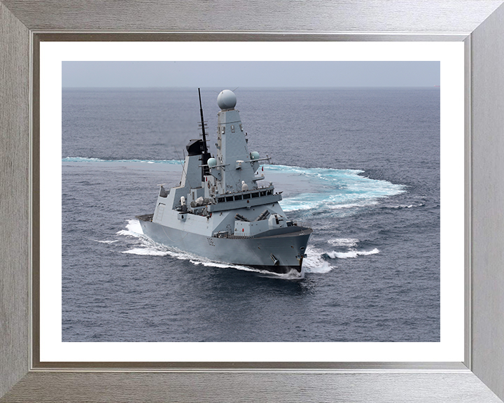 HMS Daring (D32) Photo Print - Making Turns - Royal Navy Type 45 Destroyer Hampshire Prints 10 x 8 Silver Frame Yes