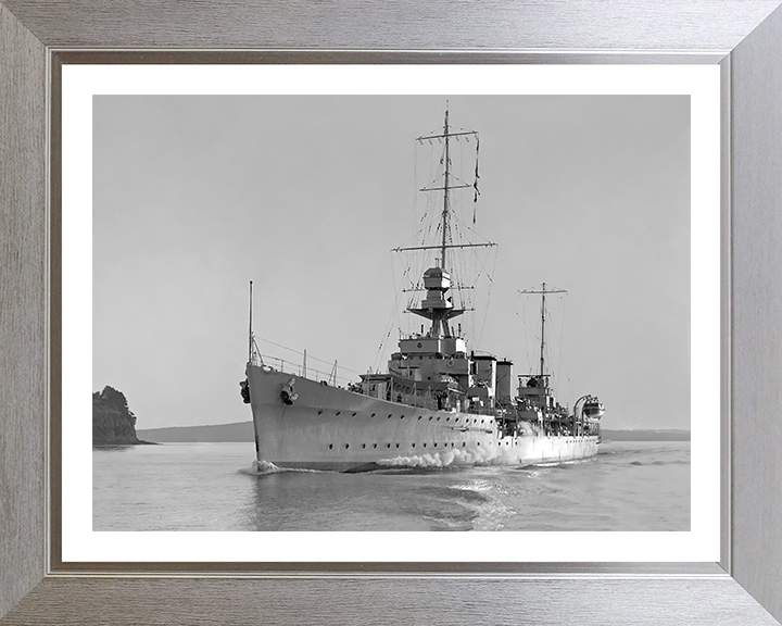 HMS Dunedin | Photo Print | Framed Print | Poster | Danae Class | Cruiser | Royal Navy Hampshire Prints
