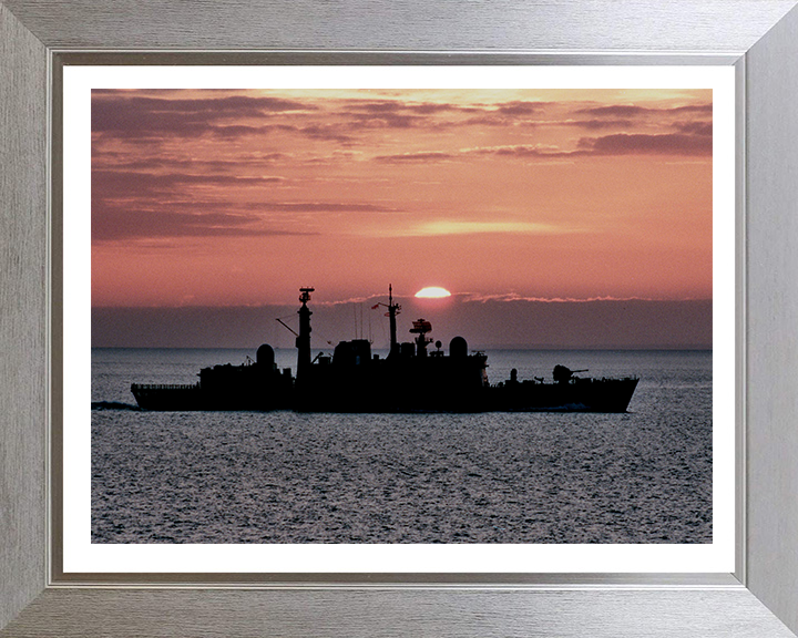 HMS Cardiff D108 | Photo Print | Framed Print | Poster | Type 42 | Destroyer | Royal Navy Hampshire Prints
