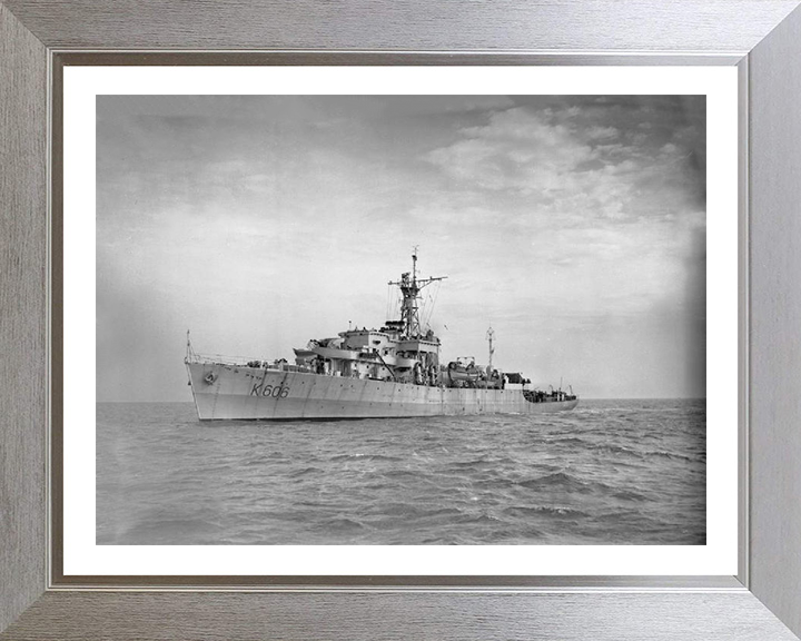 HMS Bigbury Bay K606 Royal Navy Bay Class Frigate Photo Print or Framed Print - Hampshire Prints