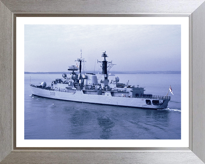 HMS Cardiff D108 Royal Navy Type 42 destroyer Photo Print or Framed Print - Hampshire Prints