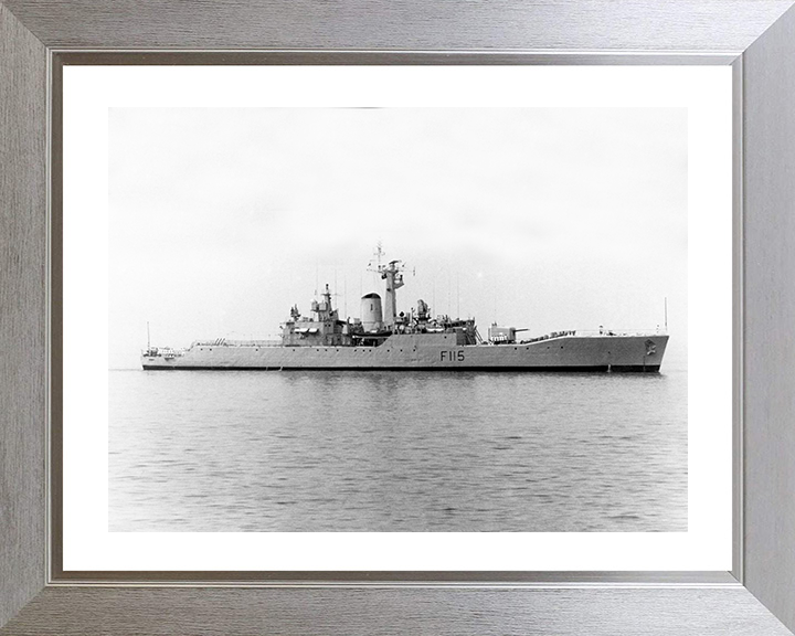 HMS Berwick F115 | Photo Print | Framed Print | Rothesay Class | Frigate | Royal Navy Hampshire Prints