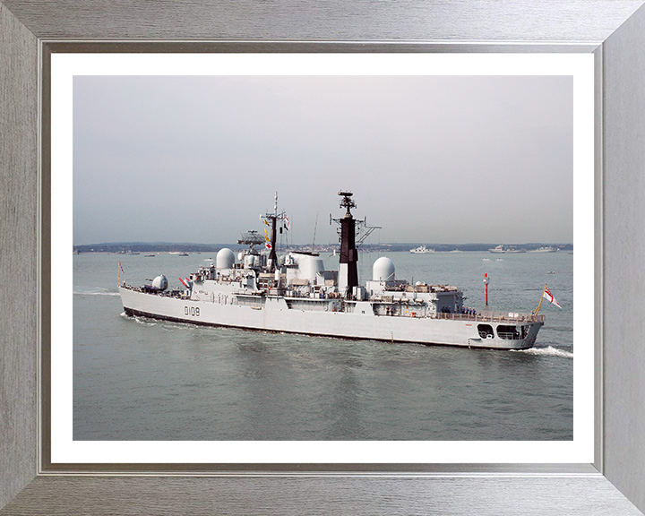 HMS Cardiff D108 Royal Navy Type 42 destroyer Photo Print or Framed Print - Hampshire Prints