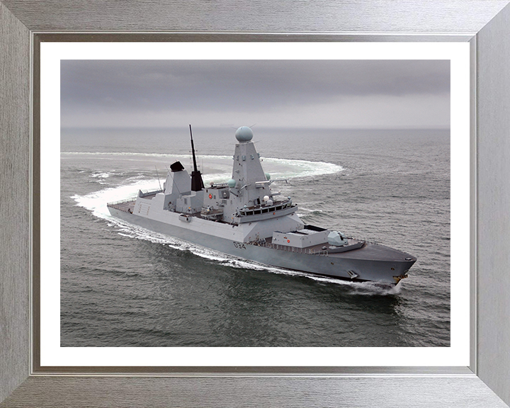 HMS Diamond (D34) Photo Print - Turning to Port - Royal Navy Type 45 Destroyer Hampshire Prints 10 x 8 Silver Frame Yes