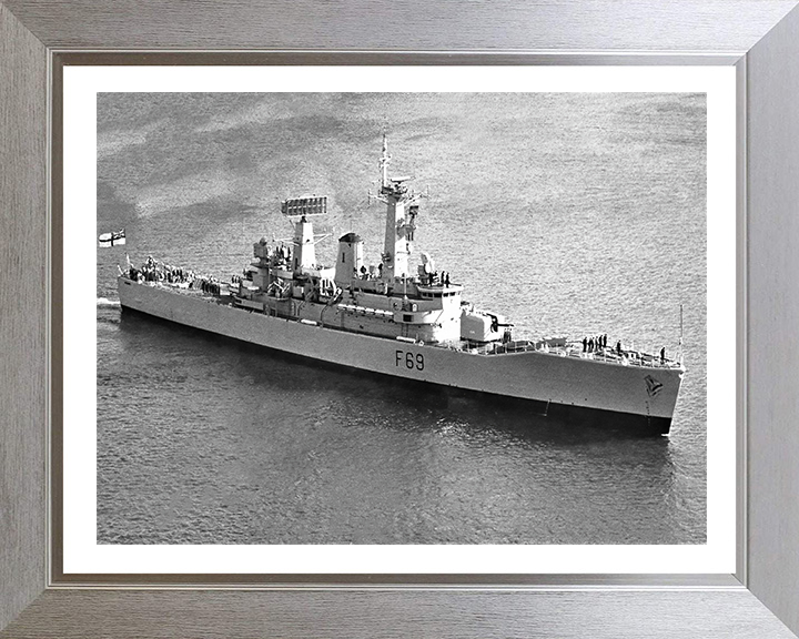 HMS Bacchante F69 | Photo Print | Framed Print | Leander Class | Frigate | Royal Navy Hampshire Prints