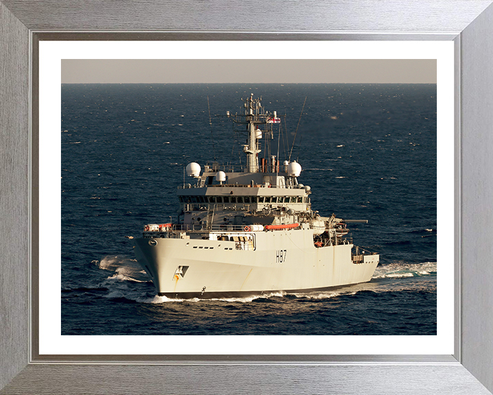 HMS Echo H87 | Photo Print | Framed Print | Echo Class | Survey Vessel | Royal Navy Hampshire Prints
