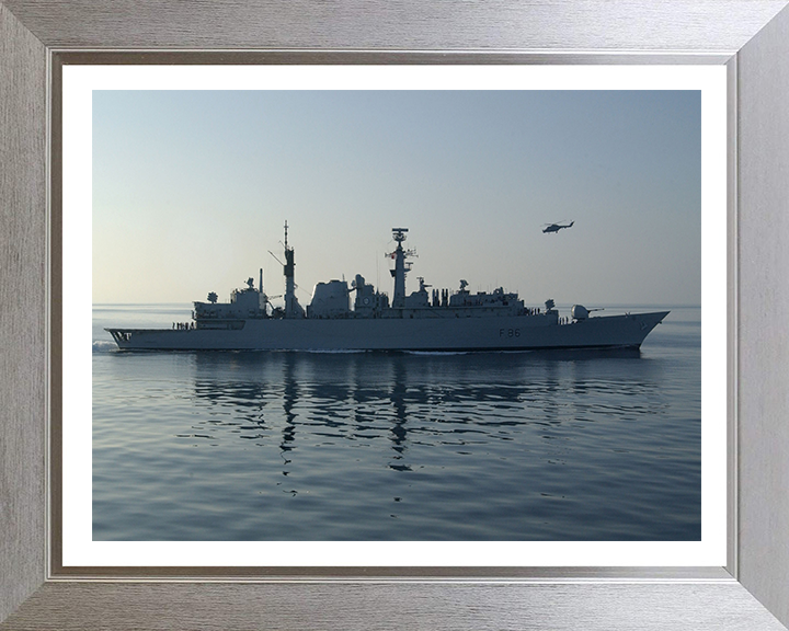 HMS Campbeltown (F86) Photo Print - Starboard Beam Reflections - Royal Navy Type 22 Frigate Hampshire Prints 10 x 8 Silver Frame Yes