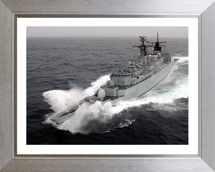 HMS Chatham F87 | Photo Print | Framed Print | Poster | Type 22 | Frigate | Royal Navy Hampshire Prints