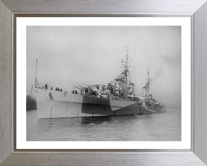 HMS Diadem 84 | Photo Print | Framed Print | Dido Class | Cruiser | Royal Navy Hampshire Prints