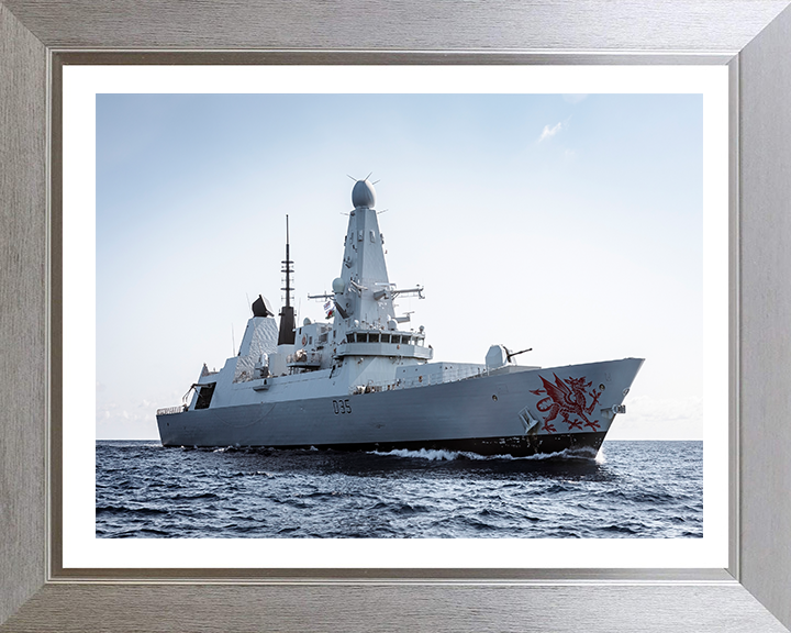 HMS Dragon (D35) Photo Print - Low Starboard View - Royal Navy Type 45 Destroyer Hampshire Prints 10 x 8 Silver Frame Yes