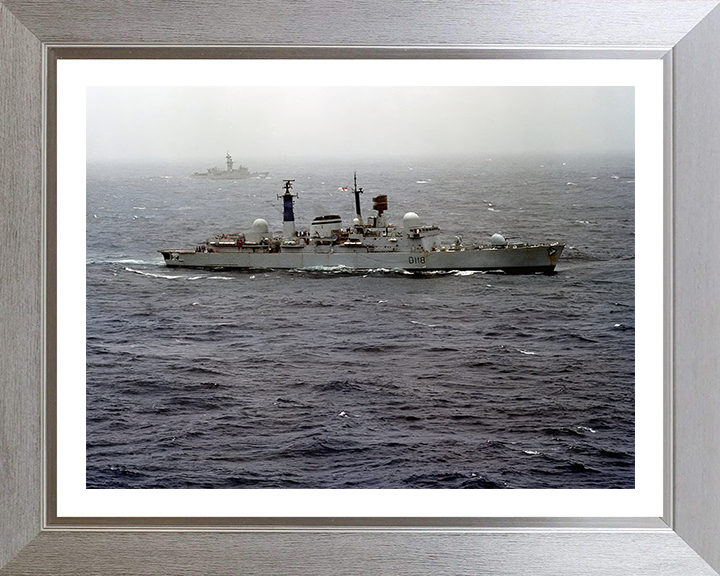 HMS Coventry D118 Royal Navy Type 42 Sheffield Class destroyer Photo Print or Framed Print - Hampshire Prints