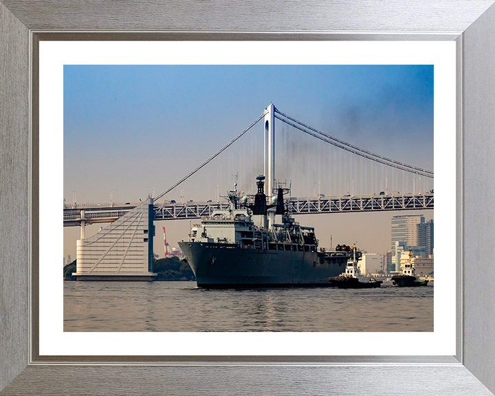 HMS Albion L14 | Photo Print | Framed Print | Albion Class | Amphibious ship | Royal Navy Hampshire Prints
