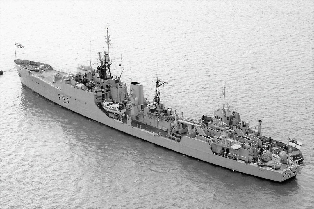 HMS Hardy F54 | Photo Print | Framed Print | Blackwood Class | Frigate | Royal Navy Hampshire Prints