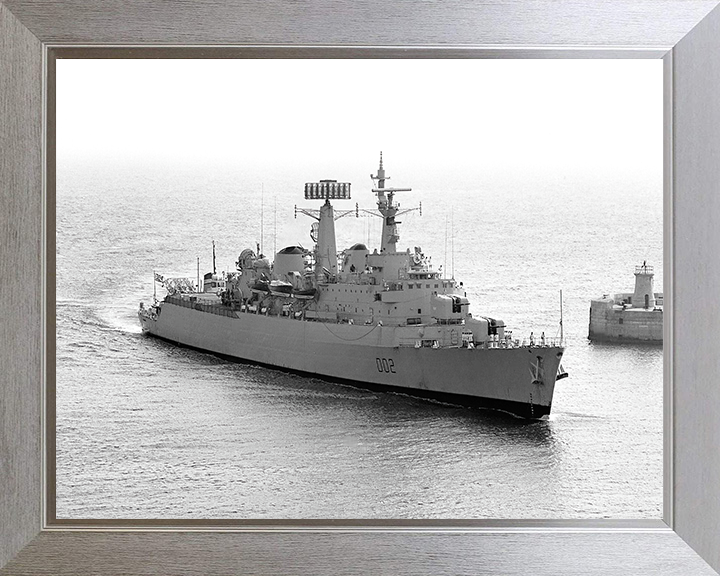 HMS Devonshire D02 | Photo Print | Framed Print | County Class | Destroyer | Royal Navy Hampshire Prints