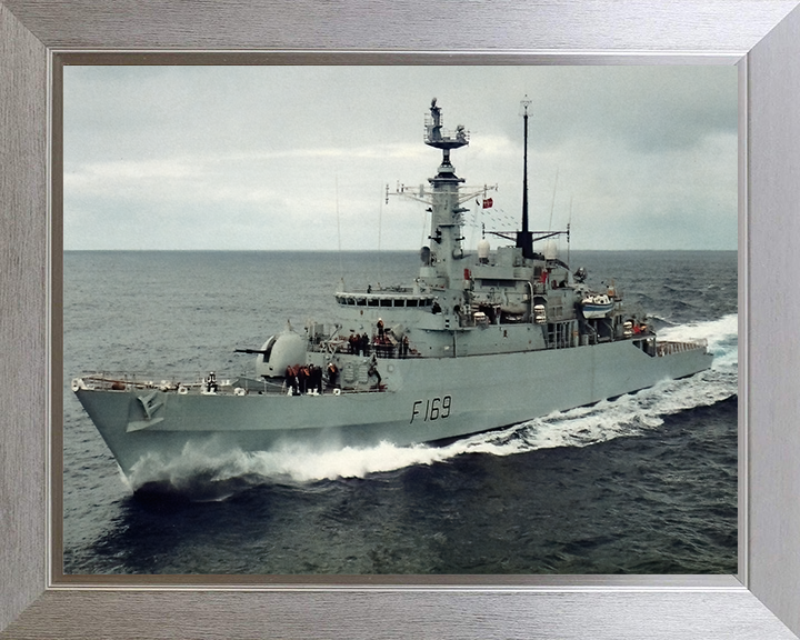 HMS Amazon (F169) Photo Print - Underway - Royal Navy Type 21 Frigate Hampshire Prints 10 x 8 Silver Frame No