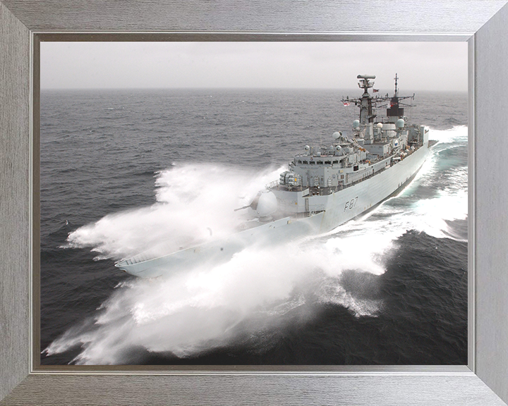 HMS Chatham F87 | Photo Print | Framed Print | Poster | Type 22 | Frigate | Royal Navy Hampshire Prints