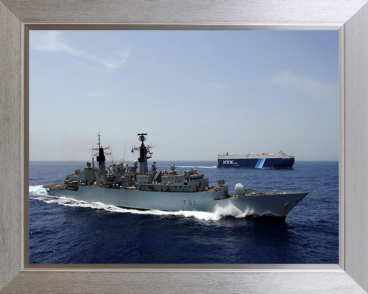 HMS Chatham (F87) Photo Print - Underway starboard View - Royal Navy Type 22 Frigate Hampshire Prints 10 x 8 Silver Frame No