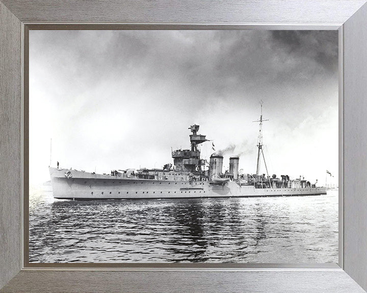 HMS Cairo D87 | Photo Print | Framed Print | C Class | Light Cruiser | Royal Navy Hampshire Prints