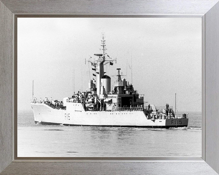 HMS Berwick F115 | Photo Print | Framed Print | Rothesay Class | Frigate | Royal Navy Hampshire Prints