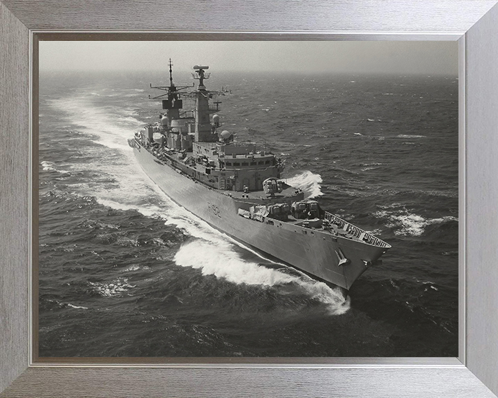 HMS Boxer (F92) Photo Print - High Starboard Bow View - Royal Navy Type 22 Frigate Hampshire Prints 10 x 8 Silver Frame No