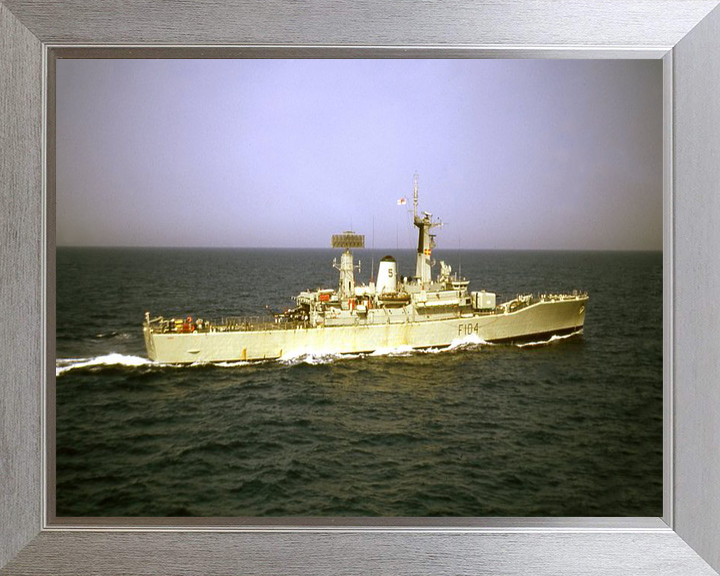 HMS Dido F104 | Photo Print | Framed Print | Leander Class | Frigate | Royal Navy Hampshire Prints