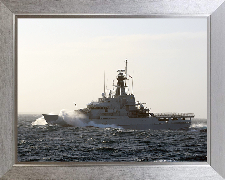 HMS Clyde P257 | Photo Print | Framed Print | River Class | Patrol Vessel | Royal Navy Hampshire Prints