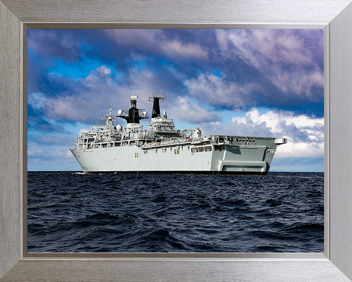 HMS Albion L14 | Photo Print | Framed Print | Albion Class | Amphibious ship | Royal Navy Hampshire Prints