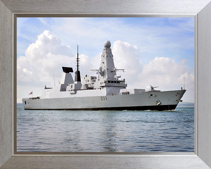 HMS Dauntless (D33) Photo Print - Low Starboard Side View - Royal Navy Type 45 Destroyer Hampshire Prints 10 x 8 Silver Frame No