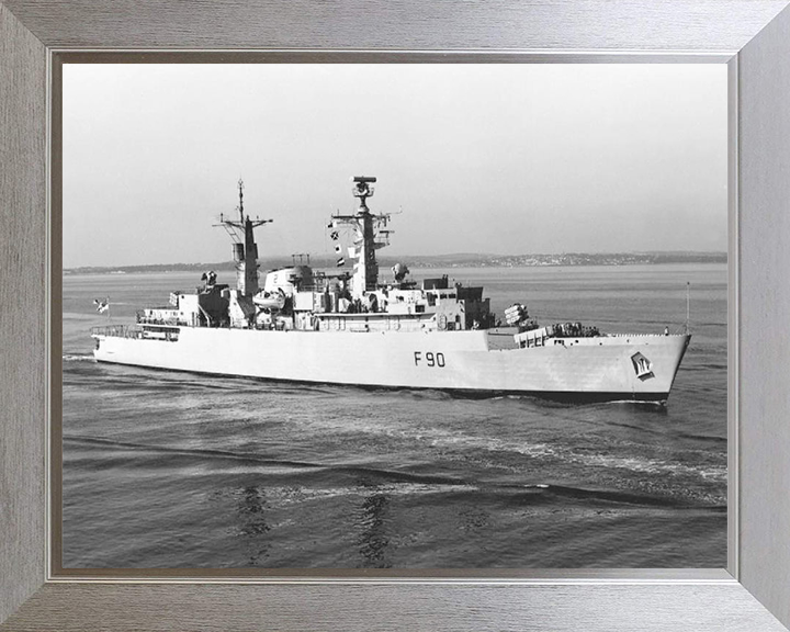 HMS Brilliant (F90) Photo Print - Entering Portsmouth - Royal Navy Type 22 Frigate Hampshire Prints 10 x 8 Silver Frame No