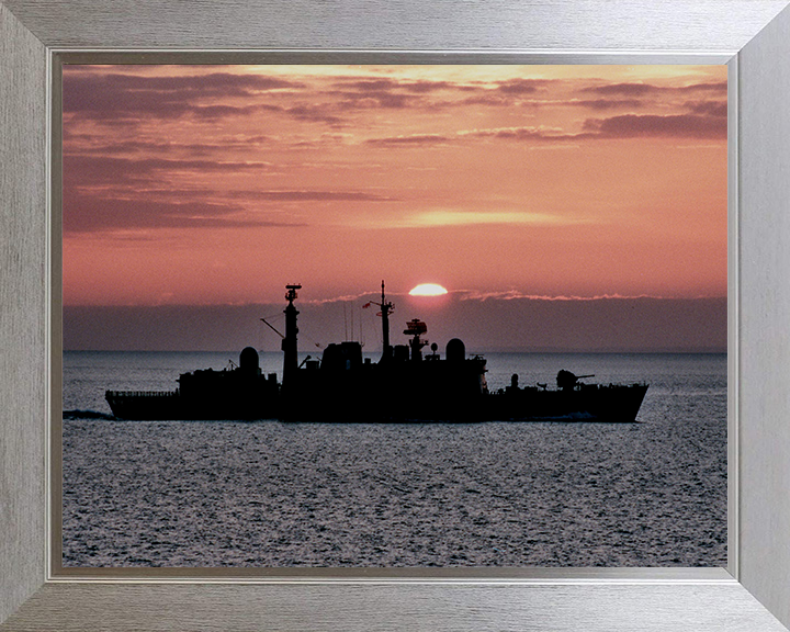 HMS Cardiff D108 | Photo Print | Framed Print | Poster | Type 42 | Destroyer | Royal Navy Hampshire Prints