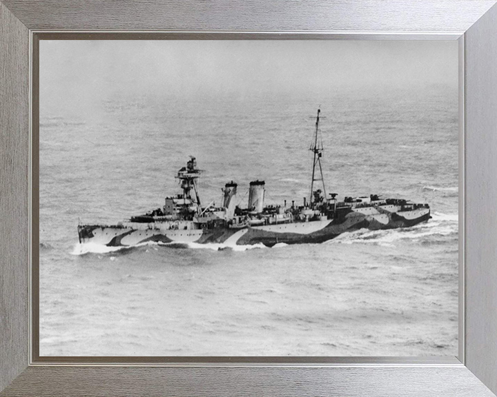 HMS Adventure M23 | Photo Print | Framed Print | Minelaying Cruiser | Royal Navy Hampshire Prints