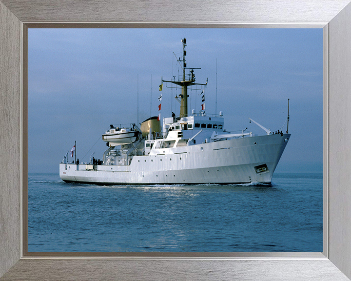 HMS Beagle A319 | Photo Print | Framed Print | Bulldog Class | Survey Vessel | Royal Navy Hampshire Prints