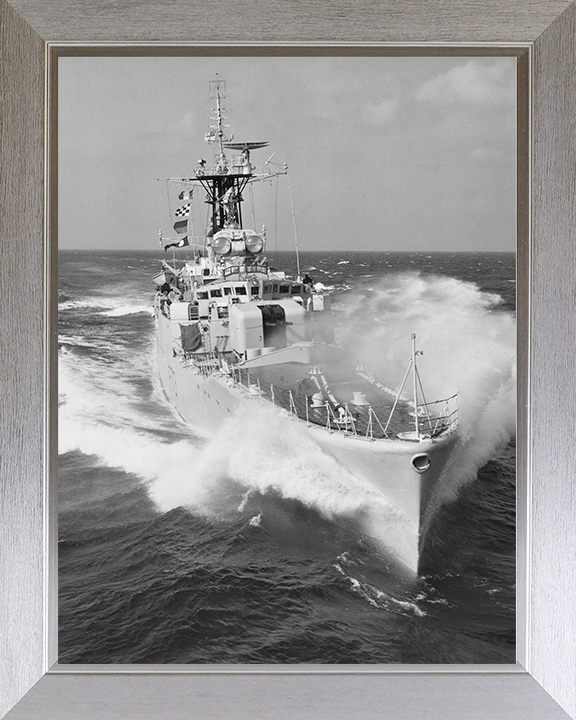 HMS Eastbourne F73 | Photo Print | Framed Print | Whitby Class | Frigate | Royal Navy Hampshire Prints