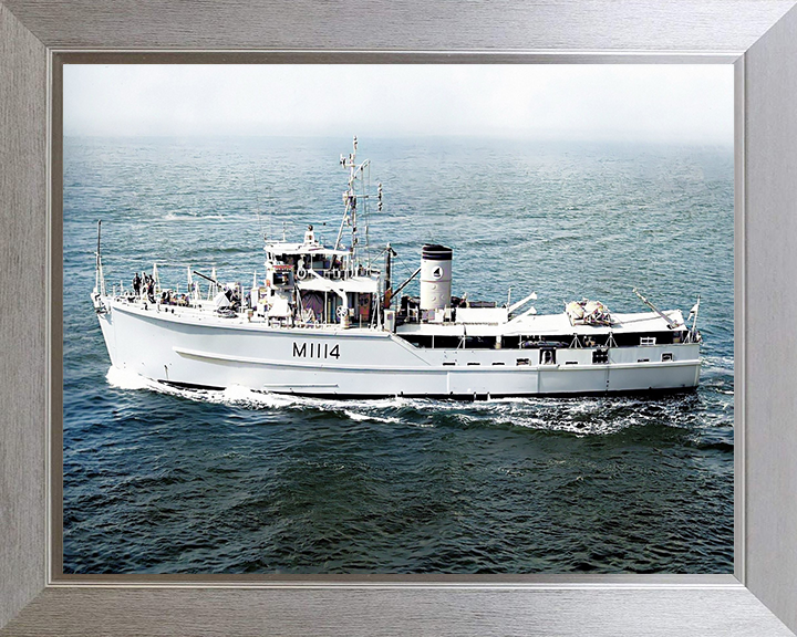 HMS Brinton M1114 Royal Navy Ton Class Minesweeper Photo Print or Framed Print - Hampshire Prints