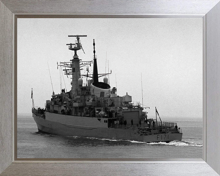 HMS Avenger F185 | Photo Print | Framed Print | Poster | Type 21 | Frigate | Royal Navy Hampshire Prints