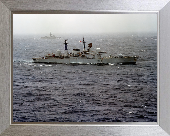 HMS Coventry D118 Royal Navy Type 42 Sheffield Class destroyer Photo Print or Framed Print - Hampshire Prints