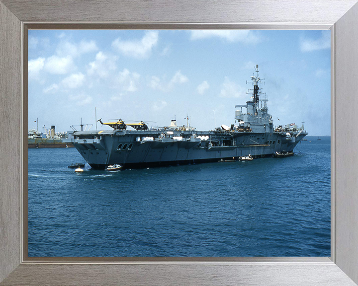 HMS Centaur R06 | Photo Print | Framed Print | Centaur Class | Fleet Carrier | Royal Navy Hampshire Prints