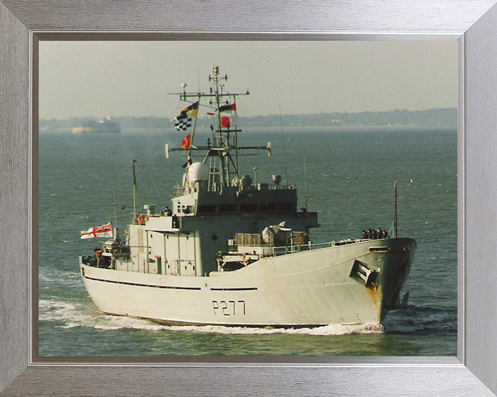 HMS Anglesey P277 Royal Navy Island class Patrol Vessel Photo Print or Framed Photo Print - Hampshire Prints