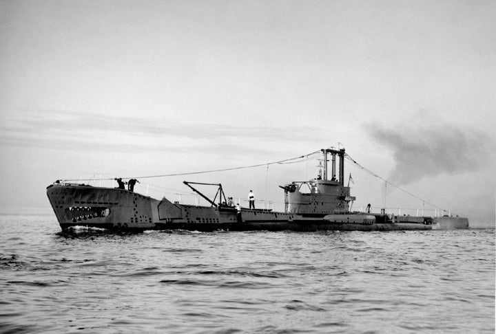 HMS Andrew P423 Royal Navy Amphion class Submarine Photo Print or Framed Print - Hampshire Prints