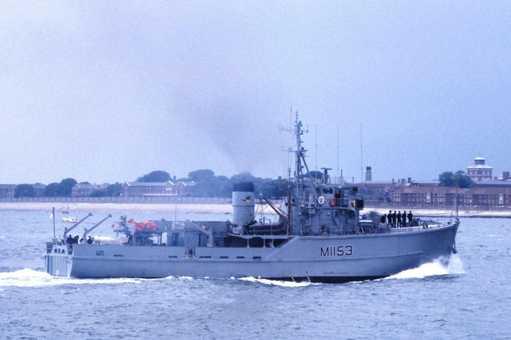 HMS Kedleston M1153 | Photo Print | Framed Print | Ton Class | Minesweeper | Royal Navy Hampshire Prints