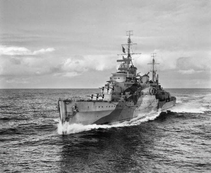 HMS Liverpool C11 Royal Navy Town class light cruiser Photo Print or Framed Print - Hampshire Prints