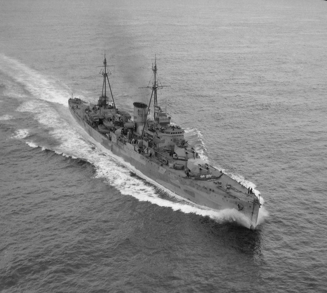 HMS Neptune (20) Royal Navy Leander class light cruiser Photo Print or Framed Photo Print - Hampshire Prints