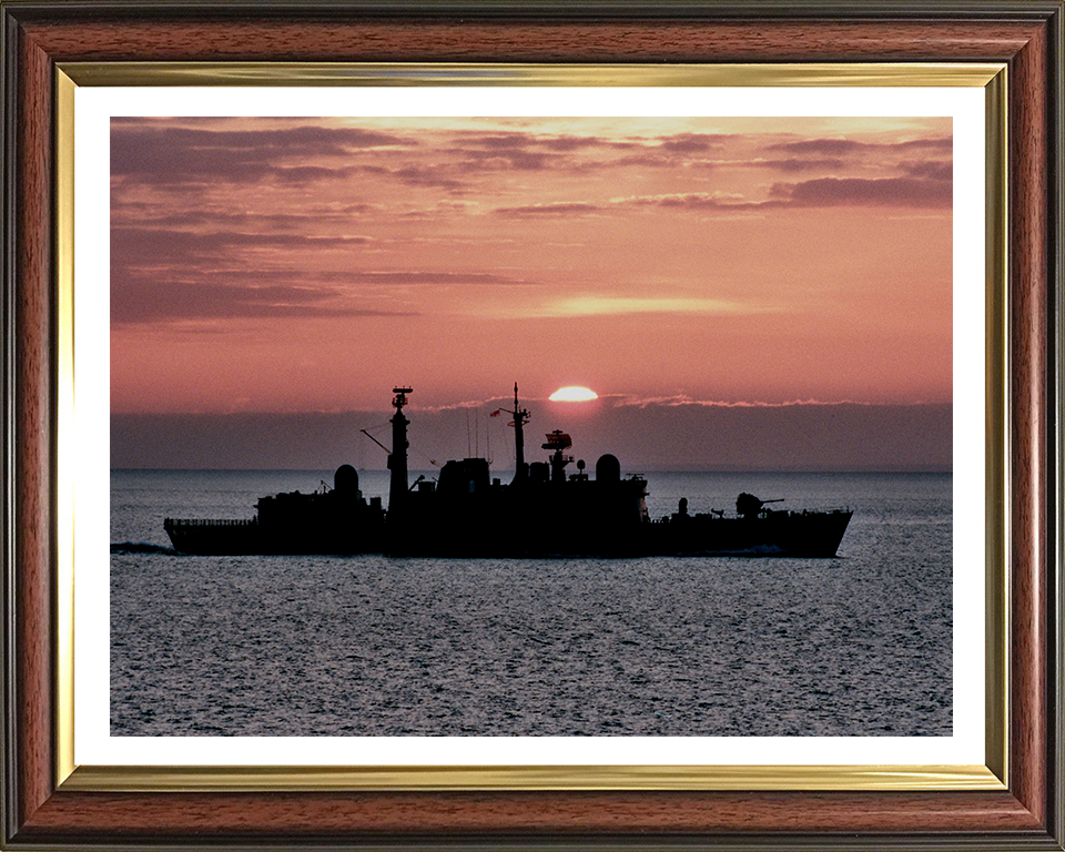 HMS Cardiff D108 | Photo Print | Framed Print | Poster | Type 42 | Destroyer | Royal Navy Hampshire Prints