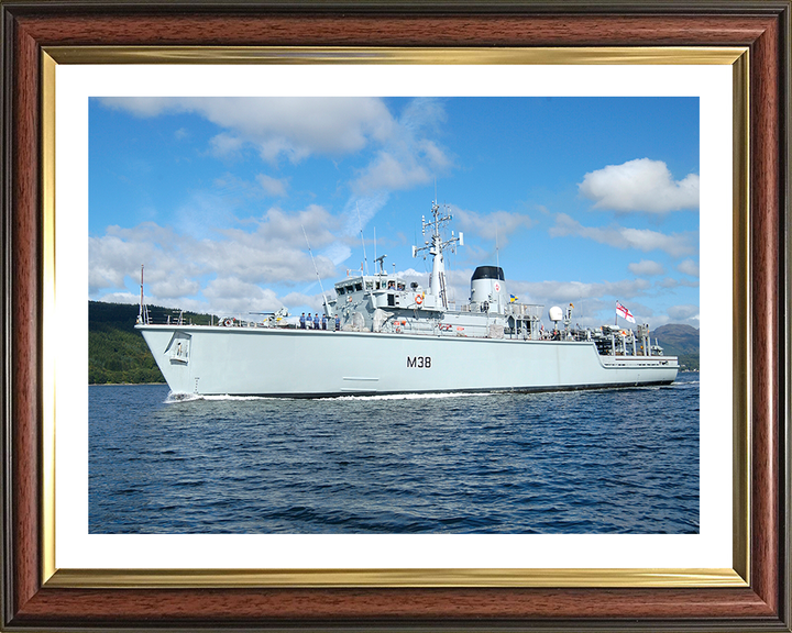 HMS Atherstone M38 | Photo Print | Framed Print | Hunt Class | Mine Warfare Vessel | Royal Navy Hampshire Prints