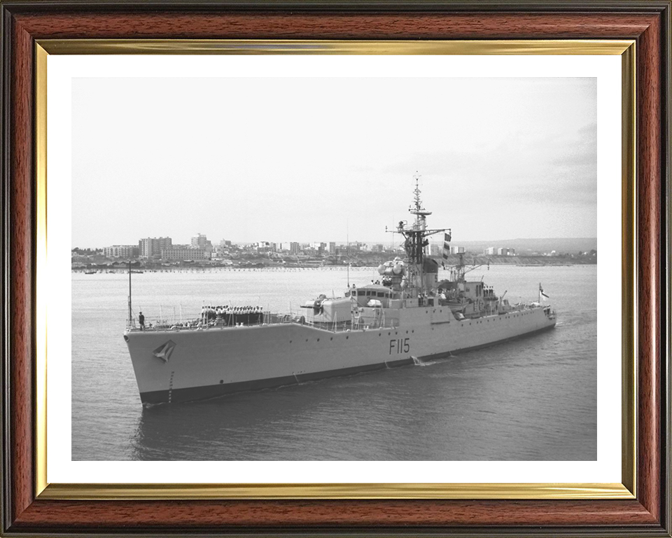 HMS Berwick F115 Royal Navy Rothesay Class Frigate Photo Print or Framed Print - Hampshire Prints