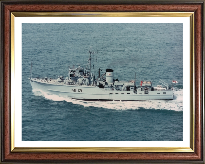 HMS Brereton M1113 Royal Navy Ton class minesweeper Photo Print or Framed Print - Hampshire Prints